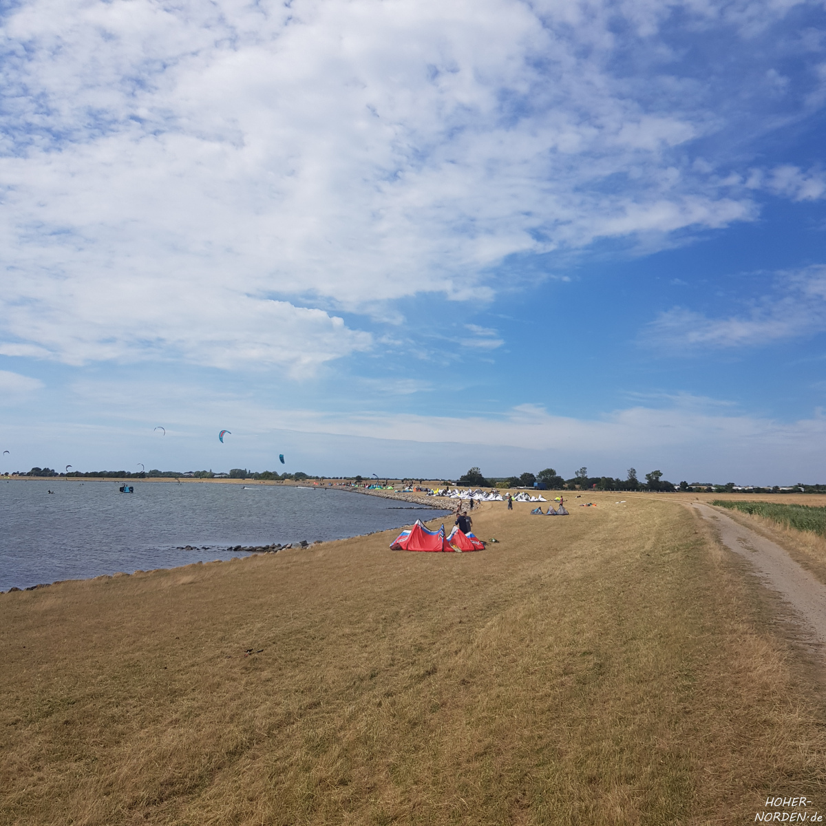 Kitesurfen auf Fehmarn Kitesurfen auf Fehmarn