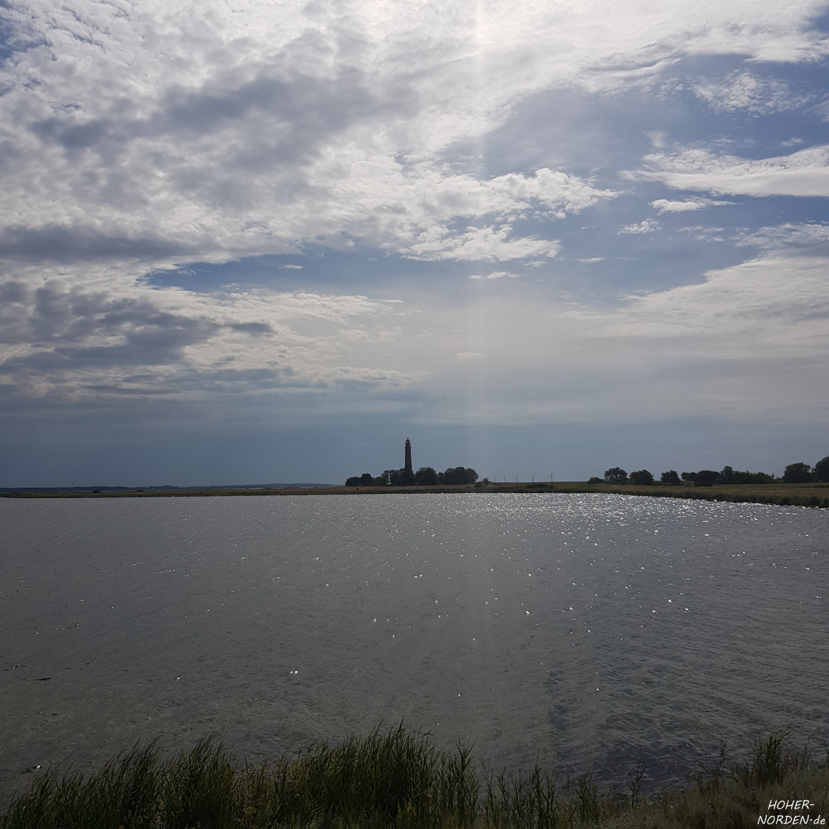 Leuchtturm Flügge und Ostsee Leuchtturm Flügge und Ostsee