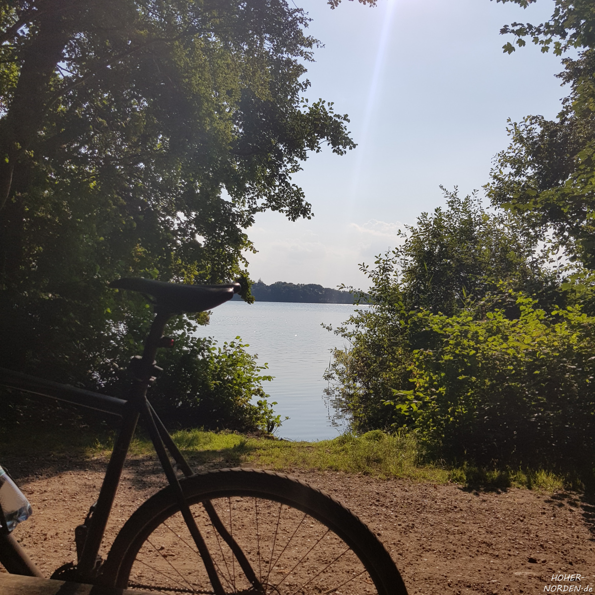 Mit dem Rad um den Großen Eutiner See Mit dem Rad um den Großen Eutiner See