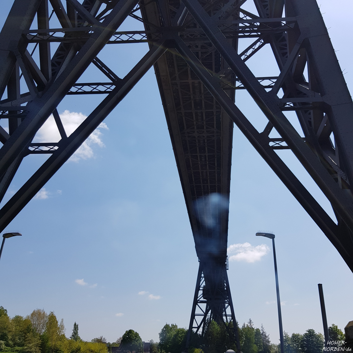 Unter der Rendsburger Hochbrücke
