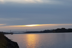 Abendsonne am Kanal